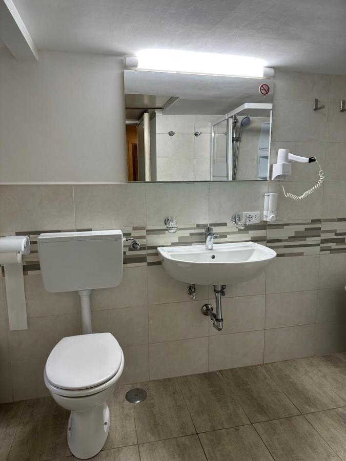 Casa Vacanza Vahid روما المظهر الخارجي الصورة